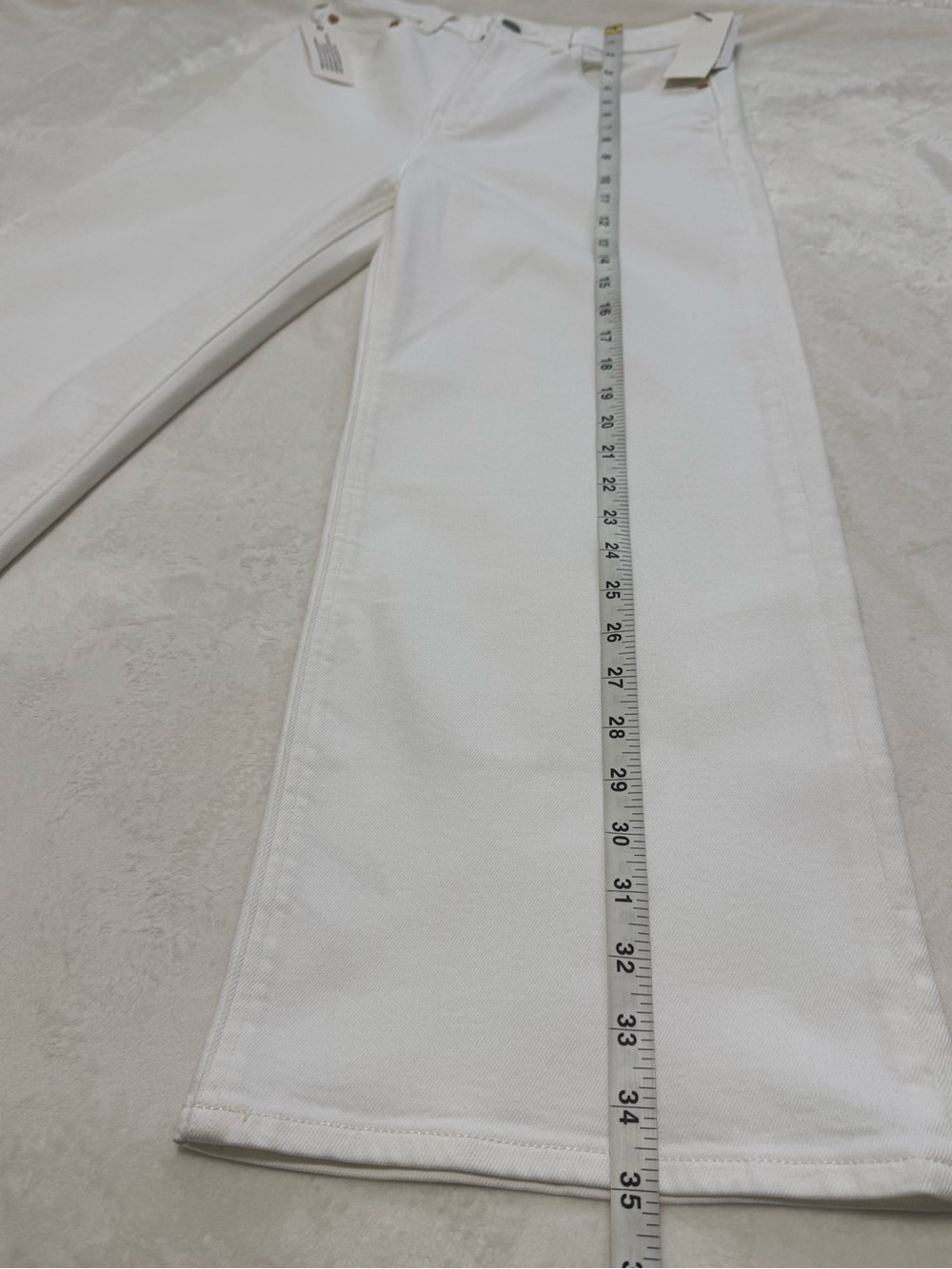 Aritzia Denim Forum The Joan Wide Leg Jeans White 27 NWT - Picture 8 of 13